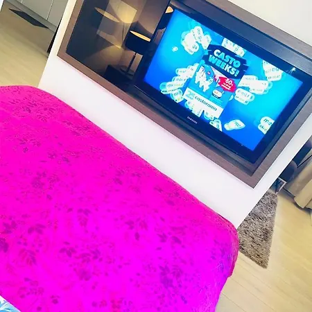 Centre Platinum Towers アパートホテル ワルシャワ