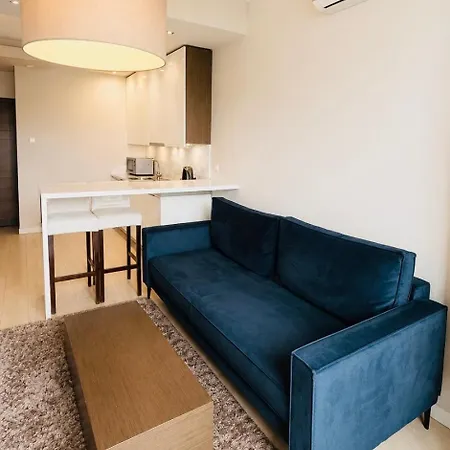 Platinum Towers Skyline View Apartment Hotel apartamentowy 4*